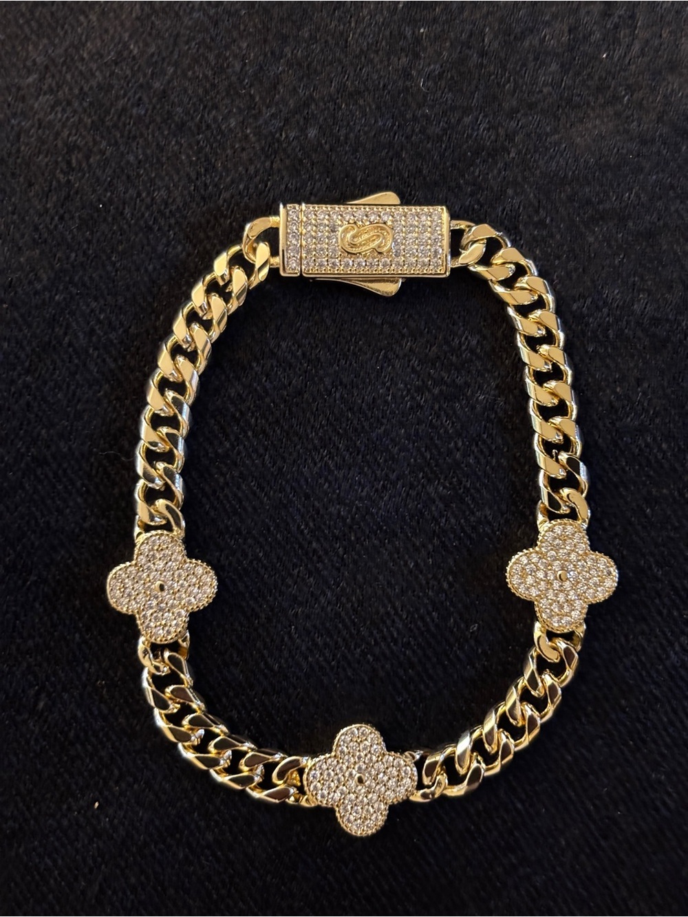 6mm Yellow Gold Clover Cuban Link Bracelet 7 1/2 in.